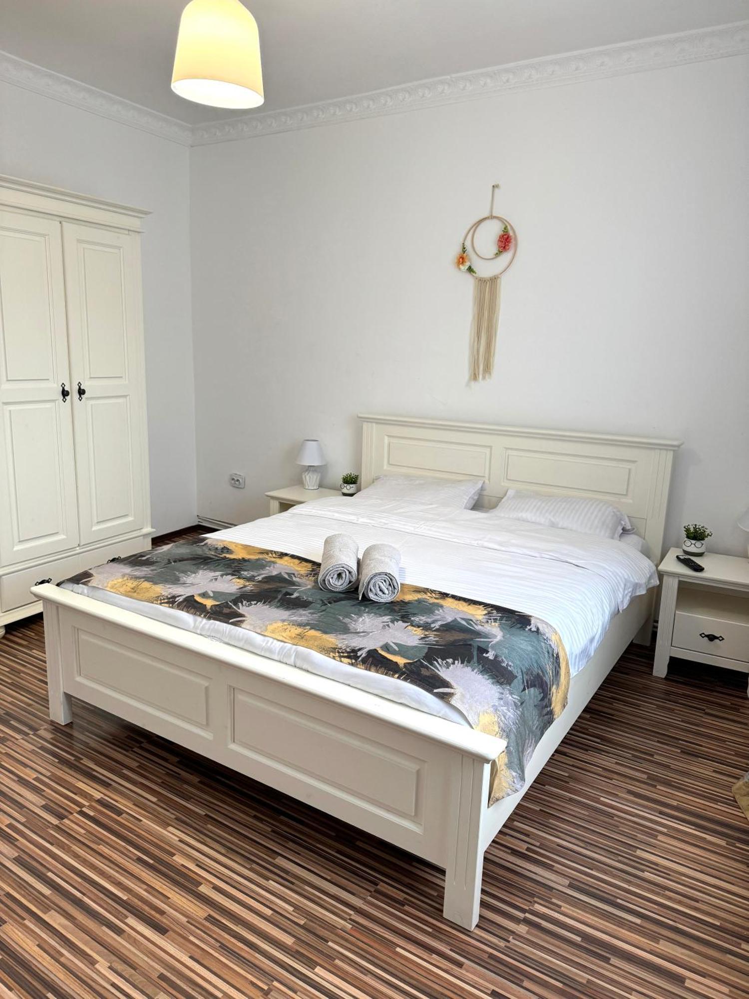 Flh - Mira Apartments سيبيو المظهر الخارجي الصورة