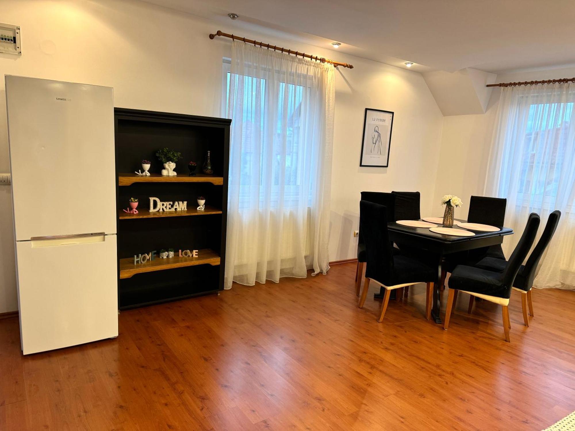 Flh - Mira Apartments سيبيو المظهر الخارجي الصورة
